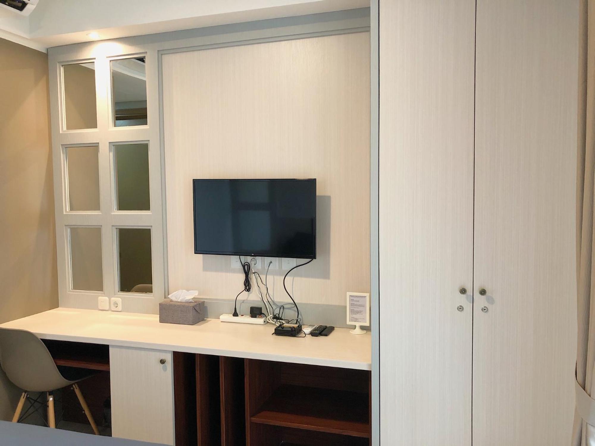 Gold Coast Pik Sea View Apartments By Longesuites Jakarta Szoba fotó