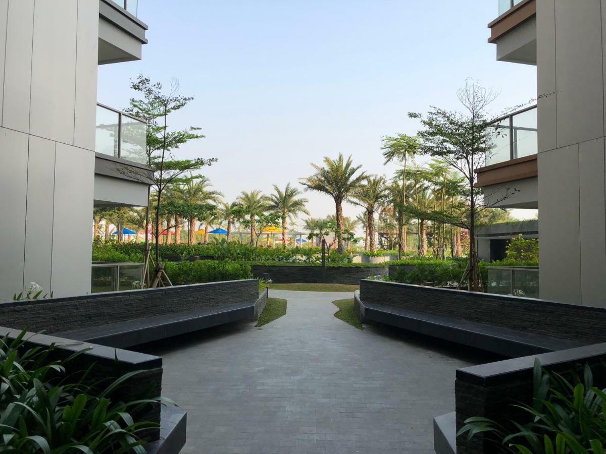Gold Coast Pik Sea View Apartments By Longesuites Jakarta Kültér fotó